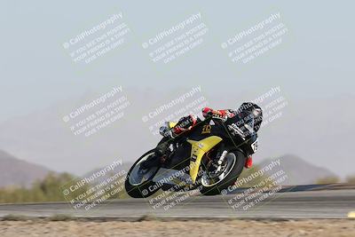 media/Dec-01-2025-Moto Forza (Mon) [[2daa91e15f]]/2-Intermediate Group/Session 2 Turn 9 Entry/